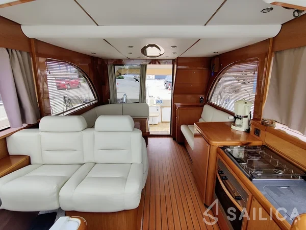 Antares 13.80 - Yacht Charter Sailica
