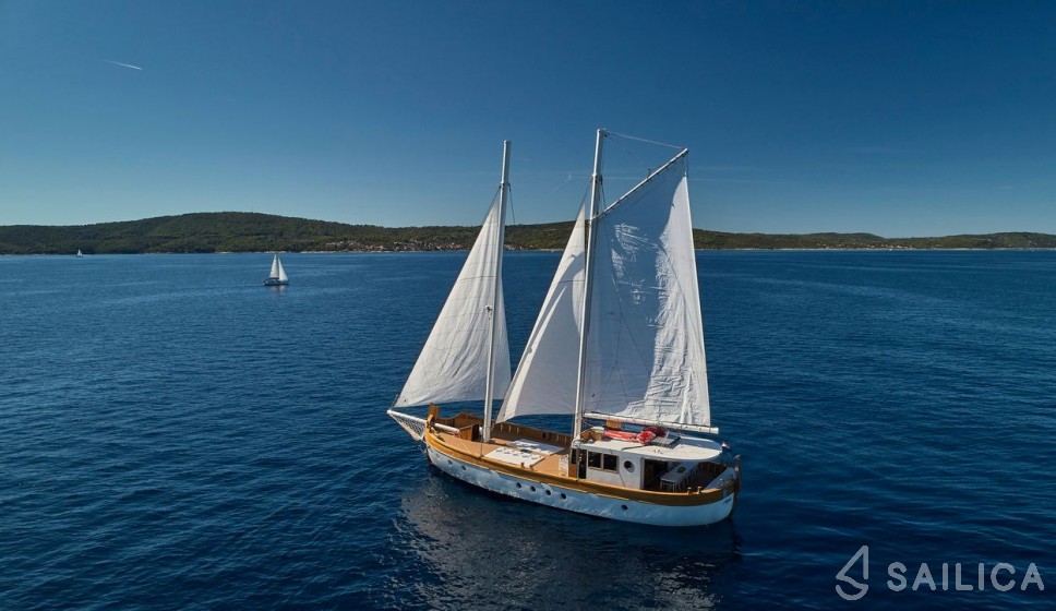 Gulet - Yacht Charter Sailica