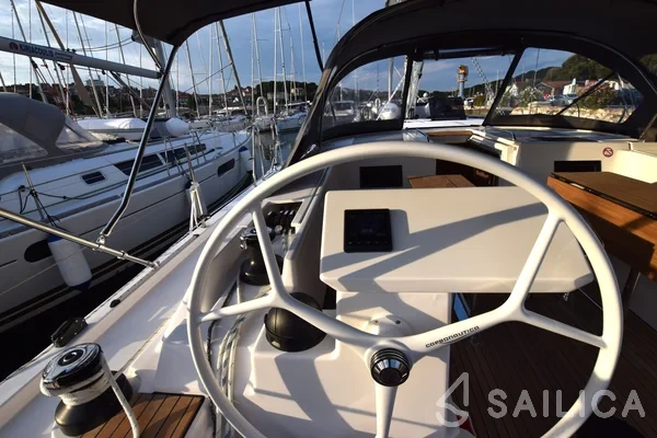Bavaria C45 Style - Yacht Charter Sailica