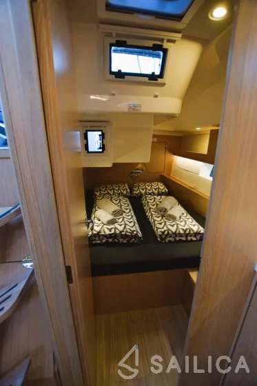 Bavaria C45 Style - Yacht Charter Sailica