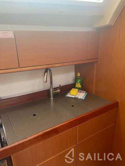 Bavaria 46 Cruiser - Yacht Charter Sailica