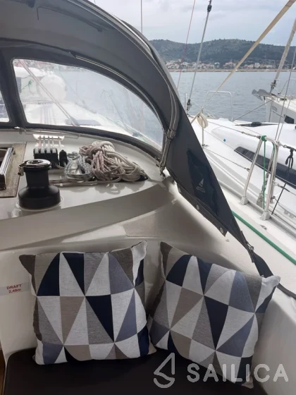 Bavaria 46 Cruiser - Yacht Charter Sailica