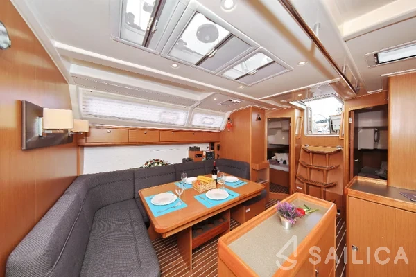 Bavaria 46 Cruiser - Yacht Charter Sailica
