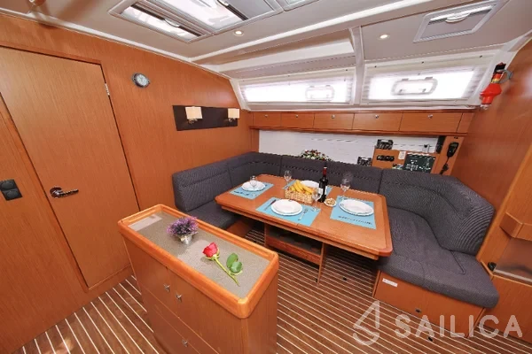 Bavaria 46 Cruiser - Yacht Charter Sailica