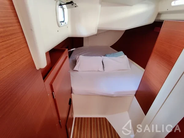 Hanse 458 - Yacht Charter Sailica