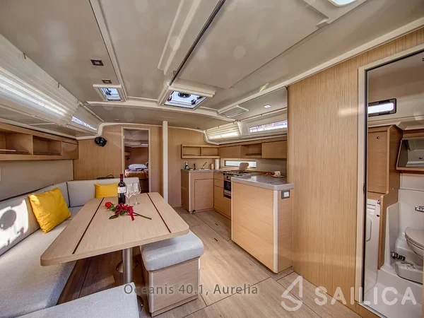 Oceanis 40.1 - Yacht Charter Sailica