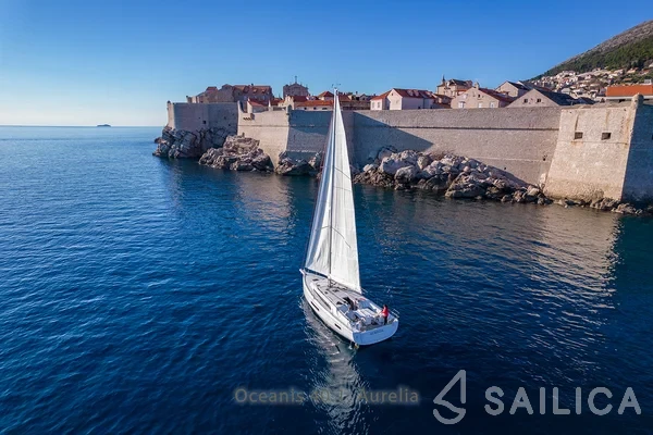 Oceanis 40.1 - Yacht Charter Sailica