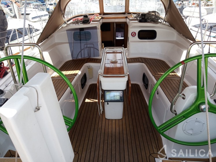 Elan 444 Impression - Yacht Charter Sailica