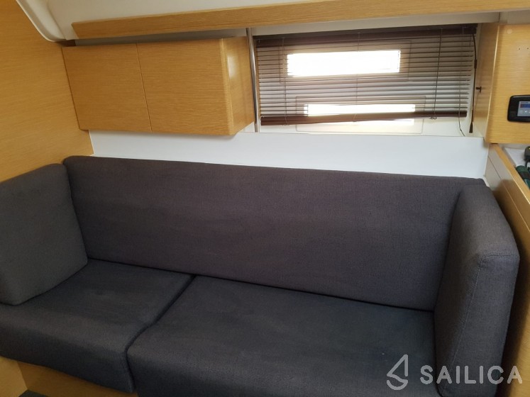 Elan 444 Impression - Yacht Charter Sailica
