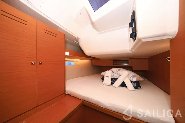 Dufour 430 - Yacht Charter Sailica