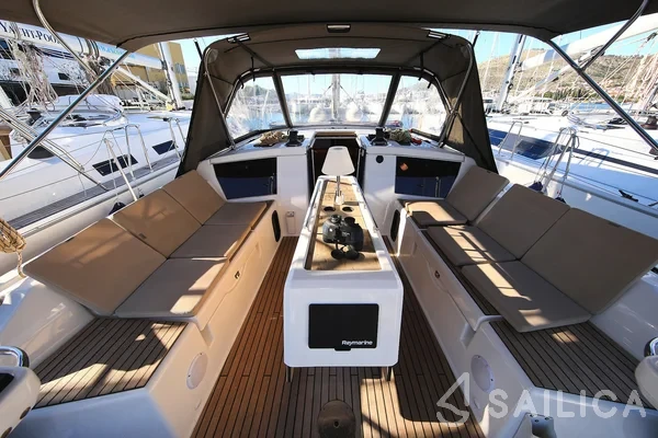 Dufour 430 - Yacht Charter Sailica