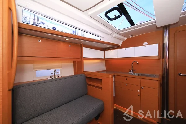 Dufour 430 - Yacht Charter Sailica