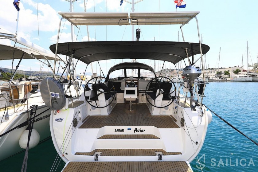 Bavaria 46 Cruiser - Yacht Charter Sailica