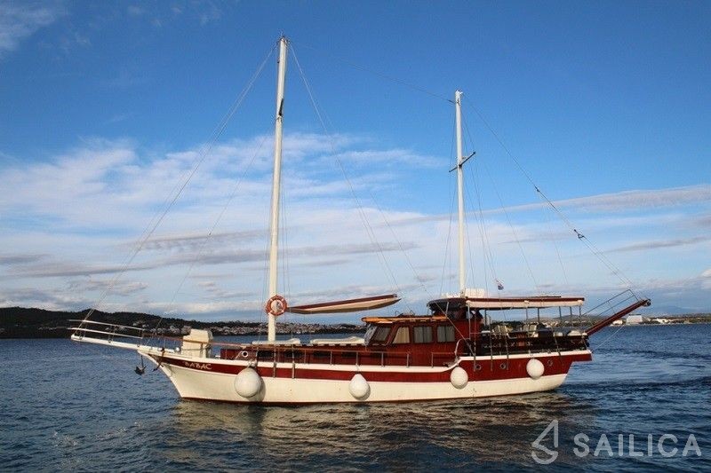 Gulet - Yacht Charter Sailica