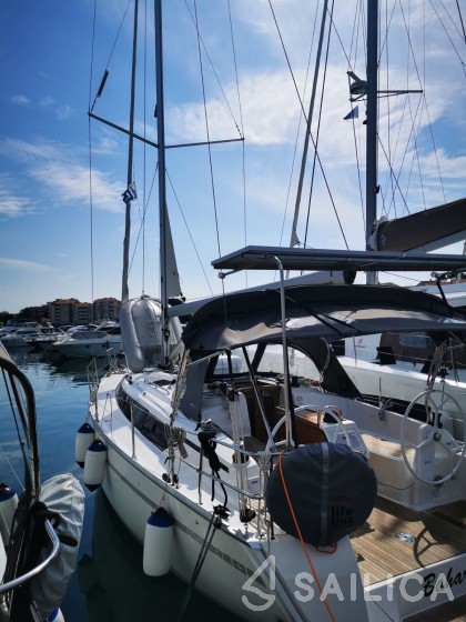 Bavaria 37 Cruiser - Yacht Charter Sailica