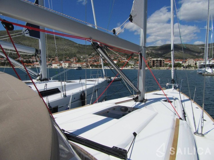Sun Odyssey 449 - Yacht Charter Sailica