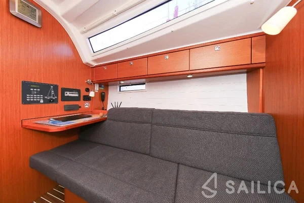 Bavaria 37 Cruiser - Yacht Charter Sailica
