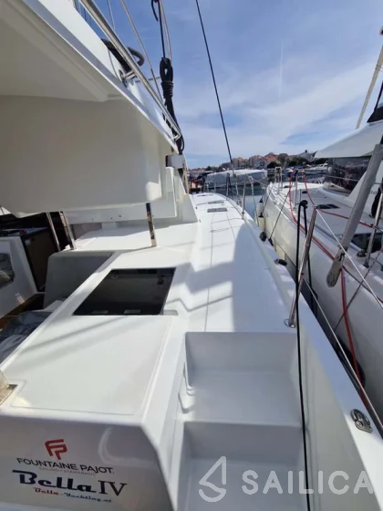 Lucia 40 - Yacht Charter Sailica