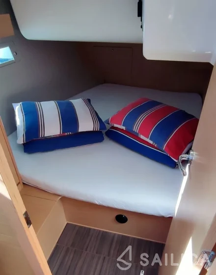 Dufour 412 GL - Yacht Charter Sailica