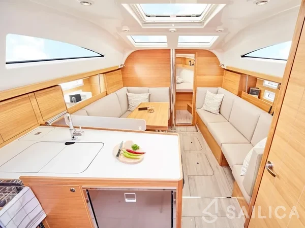 Elan Impression 40.1 - Photo #14 Elan Impression 40.1 - Yacht Charter Sailica