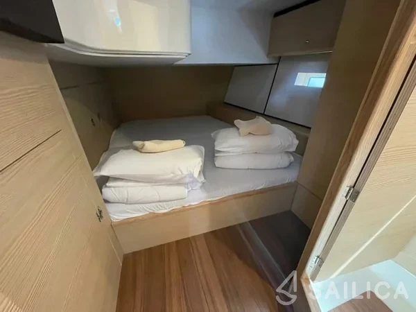 D&D Kufner 50 - Yacht Charter Sailica