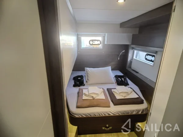 Bali 4.4 - Yacht Charter Sailica