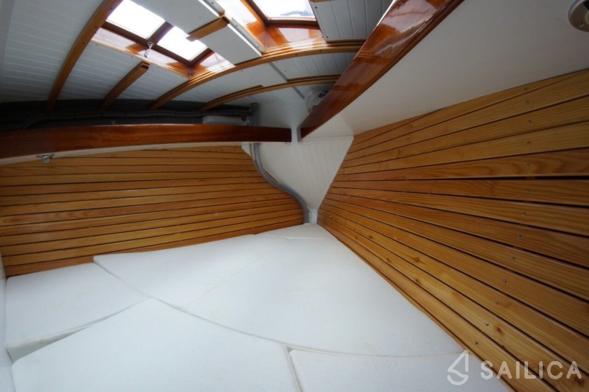 Pilot Cutter - Yacht Charter Sailica