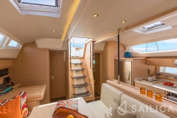 Jeanneau 54 - Yacht Charter Sailica