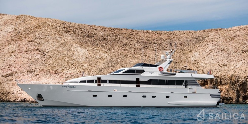 Admiral 27 - Yacht Charter Sailica
