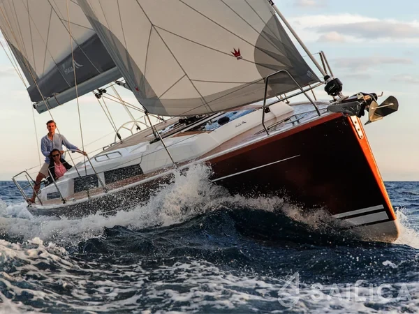 Hanse 388 - Yacht Charter Sailica