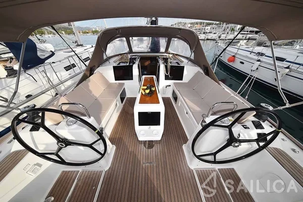 Dufour 460 GL - Yacht Charter Sailica