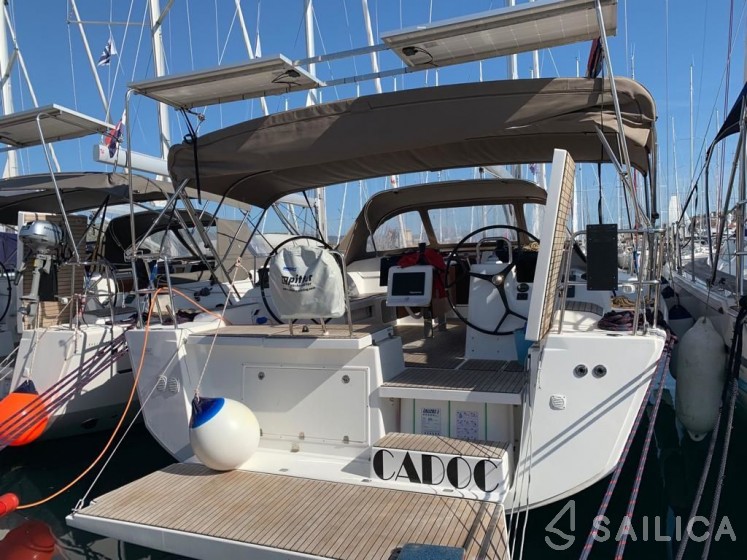 Dufour 460 GL - Yacht Charter Sailica