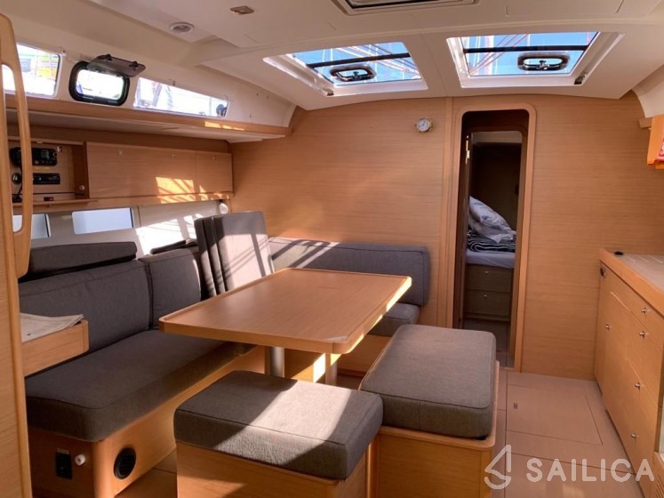 Dufour 460 GL - Yacht Charter Sailica