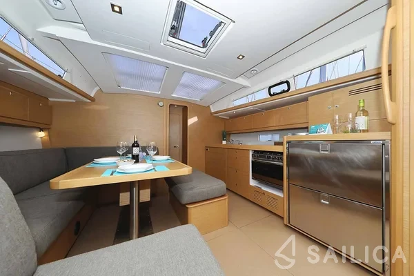 Dufour 460 GL - Yacht Charter Sailica
