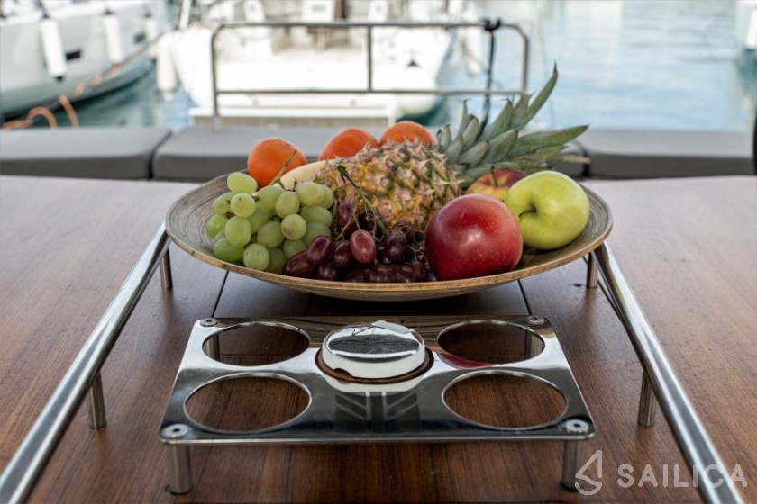 Dufour 530 - Yacht Charter Sailica