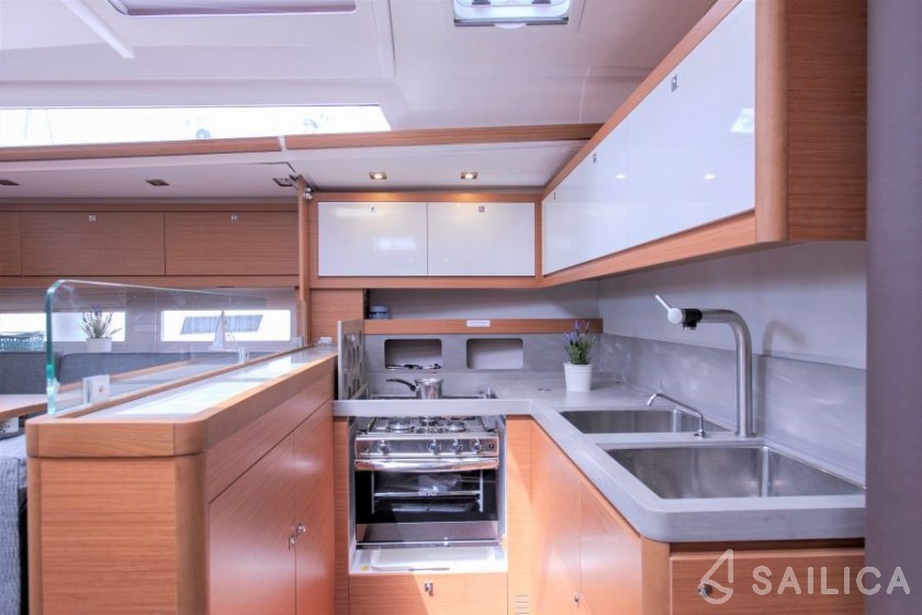 Dufour 530 - Yacht Charter Sailica