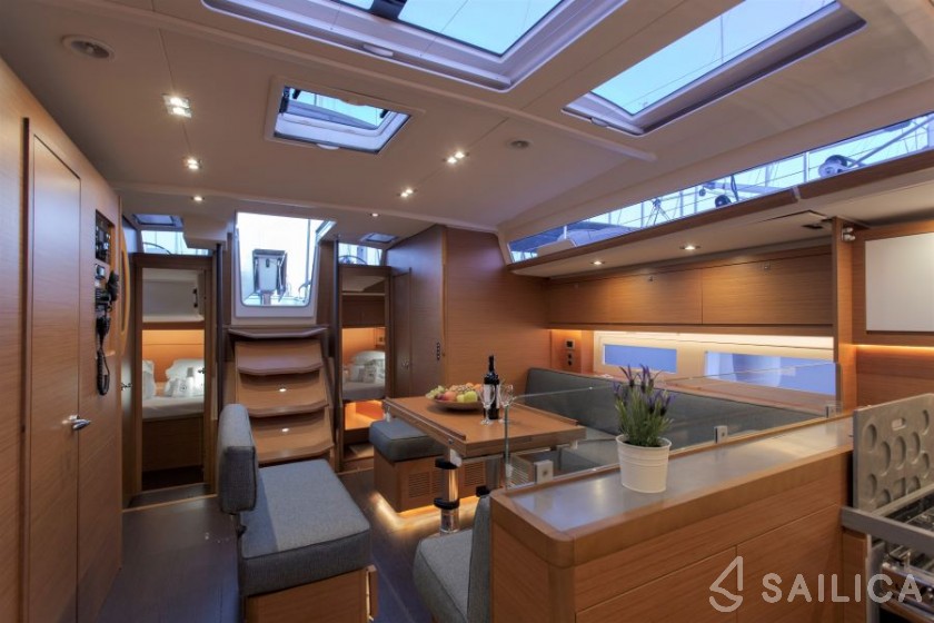 Dufour 530 - Yacht Charter Sailica