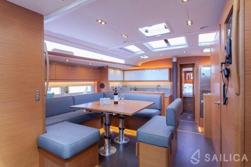 Dufour 530 - Yacht Charter Sailica