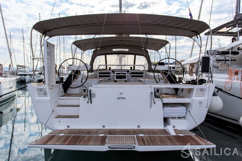 Dufour 530 - Yacht Charter Sailica