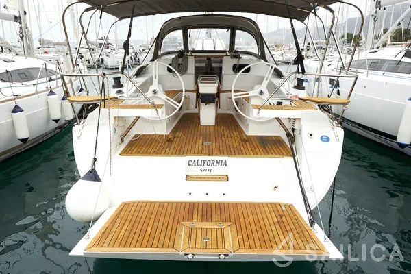 Elan 45 Impression - Yacht Charter Sailica