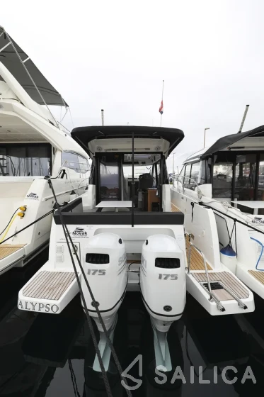 Merry Fisher 895 - Yacht Charter Sailica