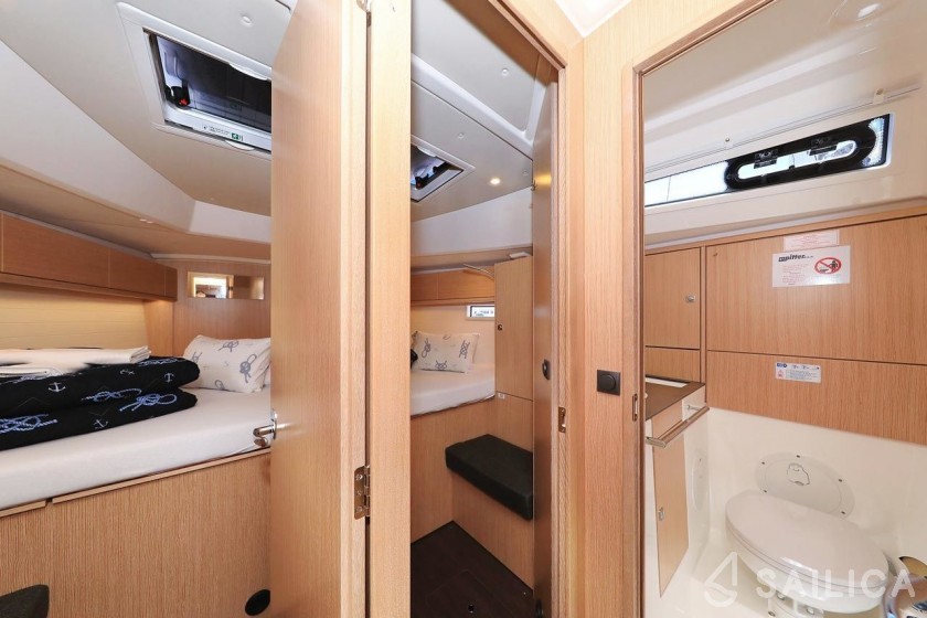 Bavaria 46 Cruiser - Yacht Charter Sailica