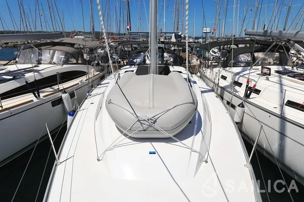 Bavaria 46 Cruiser - Yacht Charter Sailica