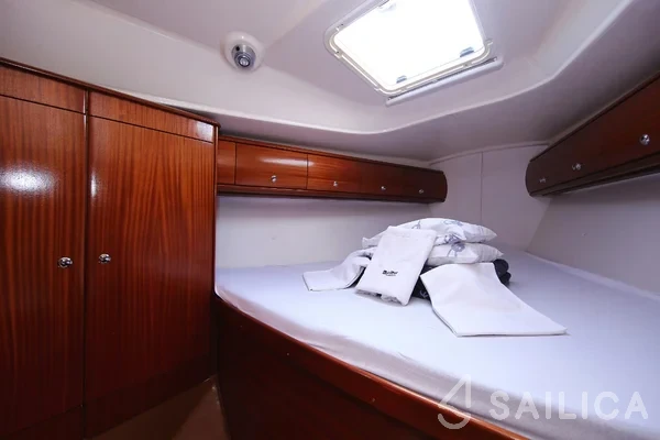 Bavaria 38 Cruiser - Yacht Charter Sailica