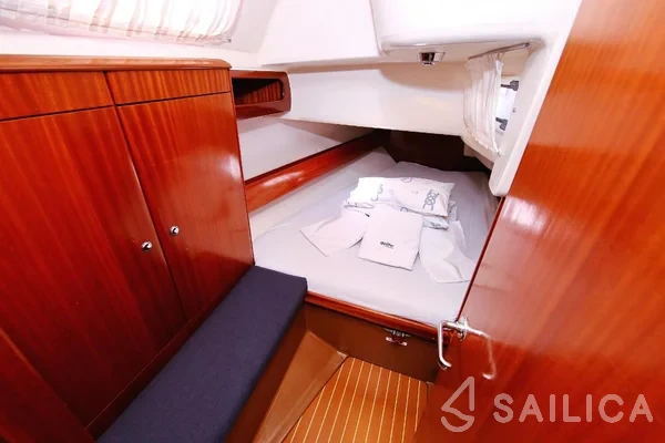 Bavaria 38 Cruiser - Yacht Charter Sailica