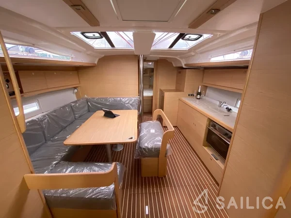 Dufour 430 - Yacht Charter Sailica