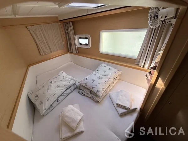 Lagoon 39 - Yacht Charter Sailica