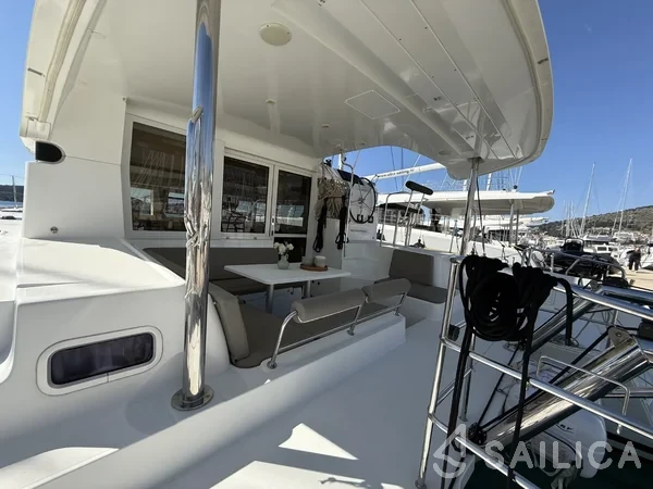 Lagoon 39 - Yacht Charter Sailica