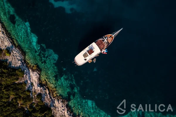 Gulet - Yacht Charter Sailica