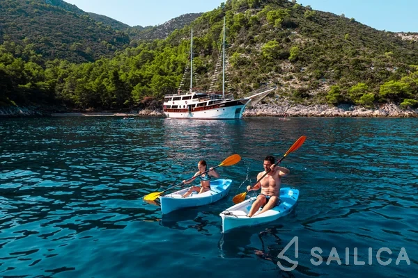 Gulet - Yacht Charter Sailica